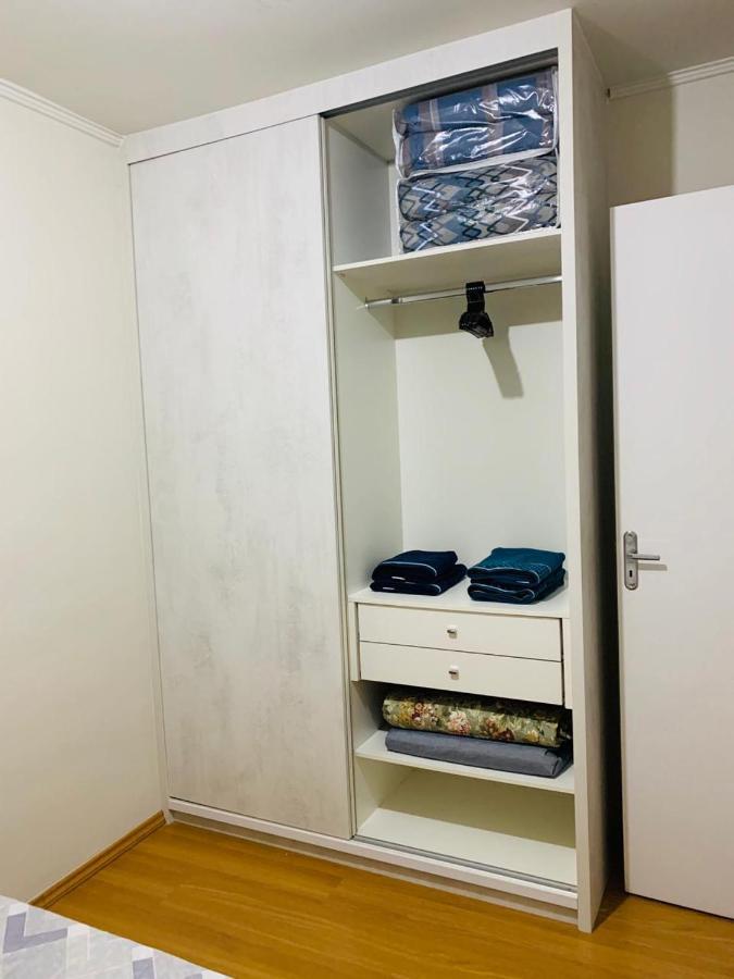 Apartamento Inteiro Com Wifi 70Mb, Ar Condicionado, Proximo Ao Estadio Do Cafe Londrina Exterior photo